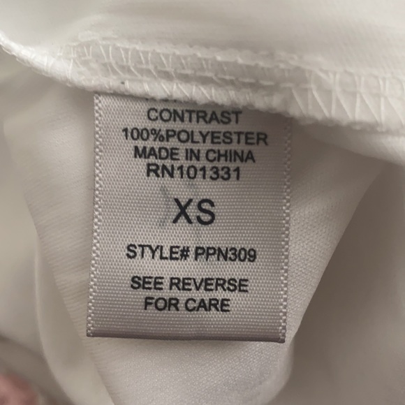Charlotte Russe white romper Size XS. - Picture 12 of 12